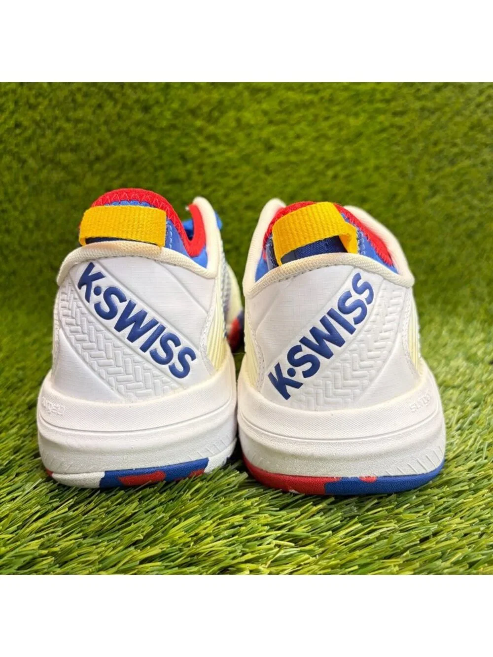 K-Swiss Hypercourt Supreme Mens Size 9.5 White Athletic Tennis Shoes Sneakers